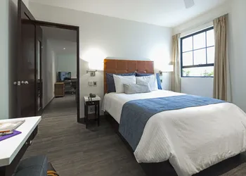 FlowSuites Polanco hotel thumbnail 5