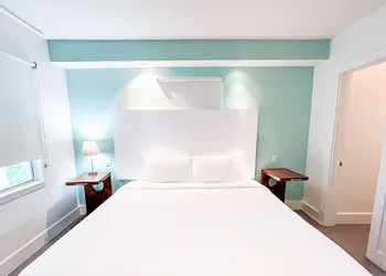 Royal Palms Resort & Spa hotel thumbnail 8