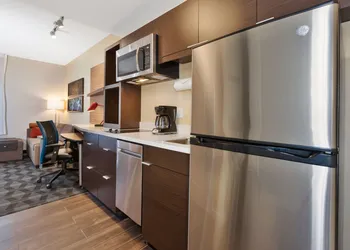TownePlace Suites by Marriott Grand Rapids Airport Southeast hotel thumbnail 7