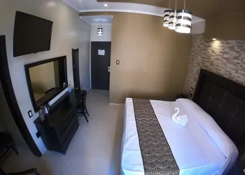 Hotel San Diego hotel thumbnail 4