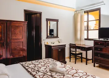 Hotel Montejo hotel thumbnail 8