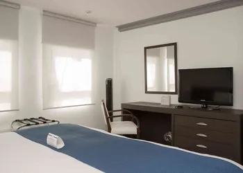 Suites Obelisk hotel thumbnail 3