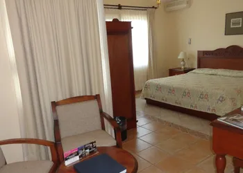 Hotel Vista Hermosa hotel thumbnail 5