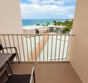Courtyard by Marriott Isla Verde Beach Resort hotel detail image 5