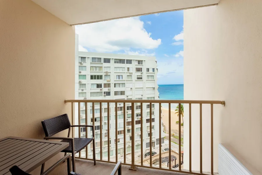 Courtyard by Marriott Isla Verde Beach Resort hotel detail image 6