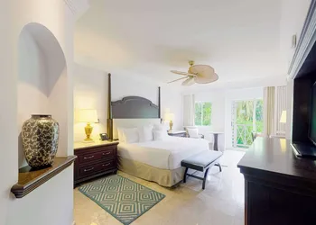 Royal Hideaway Playacar All Inclusive - Adults only hotel thumbnail 6