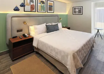 voco Hermosillo by IHG hotel thumbnail 8
