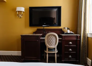 The Lafayette New Orleans By Kasa Living hotel thumbnail 7