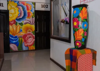 Hotel Makarios hotel thumbnail 3