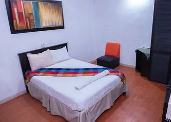 Hotel Makarios hotel thumbnail 6