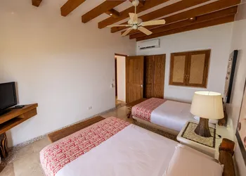 Pacífica Grand Zihuatanejo hotel thumbnail 5