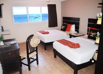 Hacienda Morelos Beach Front Hotel hotel thumbnail 7