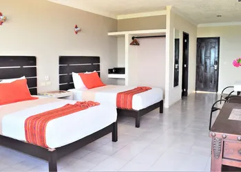 Hacienda Morelos Beach Front Hotel hotel thumbnail 8