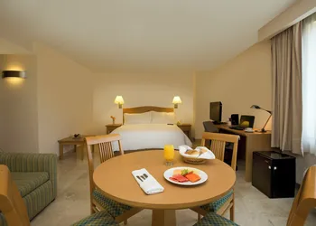 Fiesta Inn Ciudad Del Carmen hotel thumbnail 7