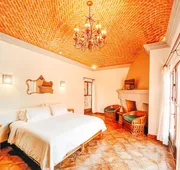 Casaluna Hotel Boutique hotel detail image 3