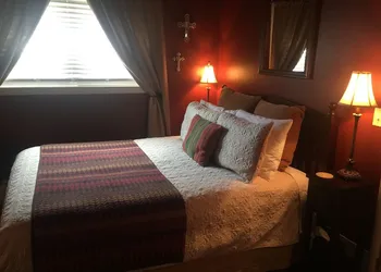 Vara Guest House hotel thumbnail 3