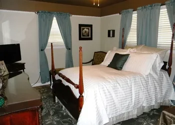 Vara Guest House hotel thumbnail 6