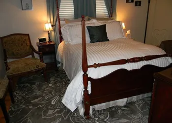 Vara Guest House hotel thumbnail 7