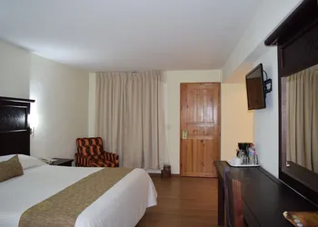 Hotel Plaza Magnolias hotel thumbnail 8