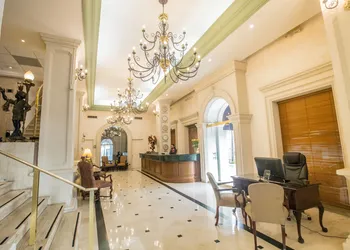 Hotel Plaza de Oro hotel thumbnail 4