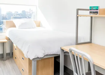 Campus1 MTL Student Residence hotel thumbnail 6