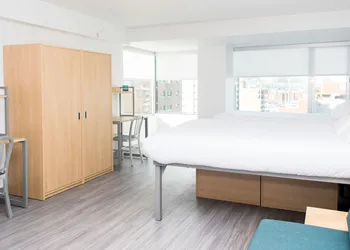 Campus1 MTL Student Residence hotel thumbnail 7