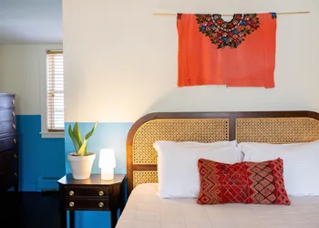 The Vesper hotel thumbnail 3