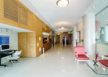 San Francisco Business Class hotel thumbnail 2