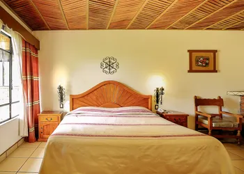 Hotel Pie de la Sierra hotel thumbnail 5