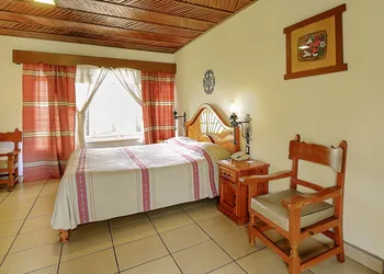 Hotel Pie de la Sierra hotel thumbnail 6