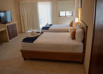 Tecnohotel Beach hotel thumbnail 6