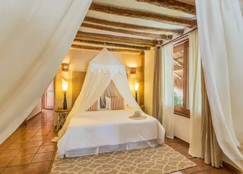 Ser Casasandra Boutique Hotel hotel thumbnail 5