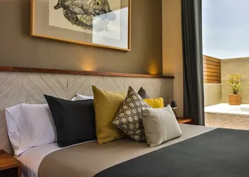 Hotel Criol hotel thumbnail 2