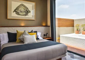 Hotel Criol hotel thumbnail 3