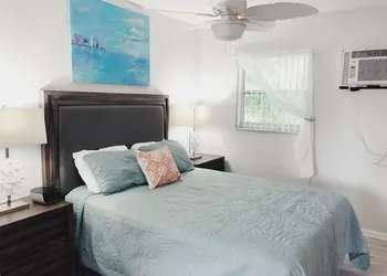 Beachside Gardens Apartments by Lowkl hotel thumbnail 5