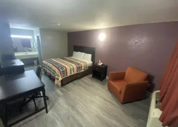 Diamond Inn Forrest City I-40 hotel thumbnail 4
