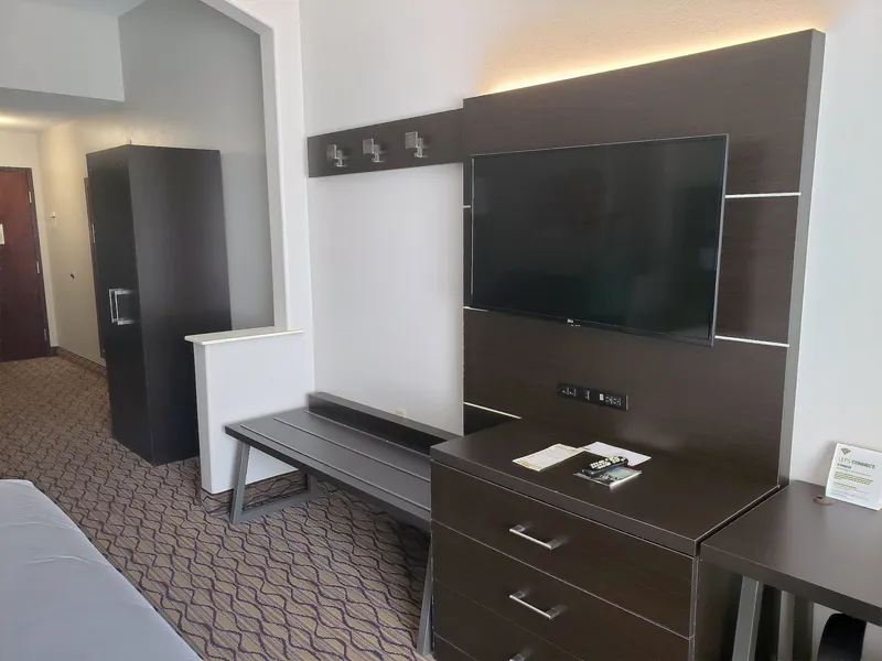 Holiday Inn Express Hotel & Suites San Angelo by IHG hotel detail image 6