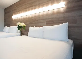 Elk + Avenue Hotel hotel thumbnail 8