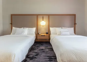 Fairfield Inn & Suites by Marriott Franklin hotel thumbnail 7
