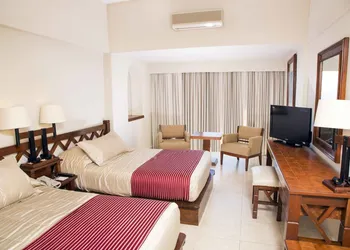 Hotel Fortin Plaza hotel thumbnail 6