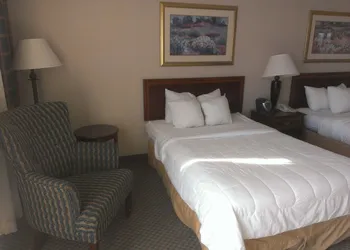 Hotel I-64 Richmond hotel thumbnail 7