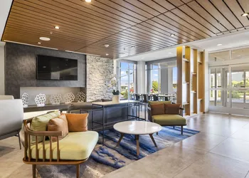 Fairfield by Marriott Inn & Suites San Francisco Airport Oyster Point Area hotel thumbnail 7