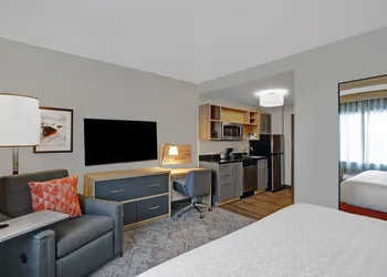Candlewood Suites Kingston West by IHG hotel thumbnail 4