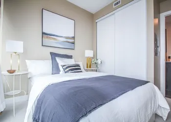 Sarkar Suites - YorkVille hotel thumbnail 4