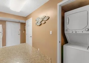 Ocean House Unit 1805 hotel thumbnail 2