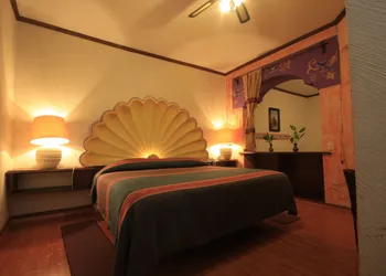 Hotel Regis hotel thumbnail 3