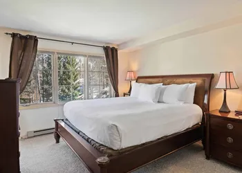The Borders Lodge hotel thumbnail 8