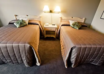 Hôtel Stoneham hotel thumbnail 8