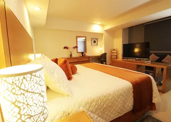 Hotel HB Córdoba hotel thumbnail 7