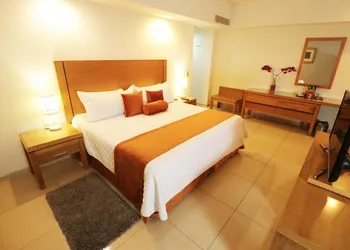 Hotel HB Córdoba hotel thumbnail 8